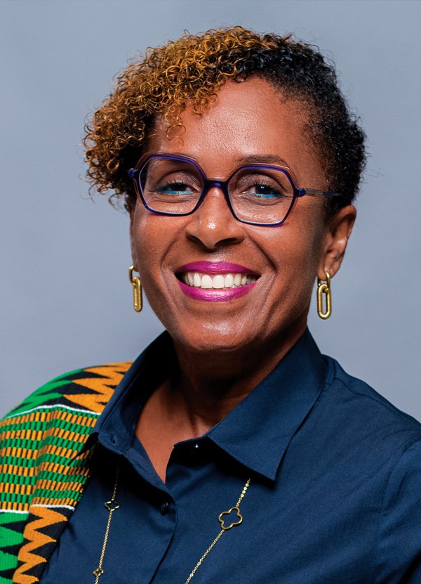 Valerie pavius